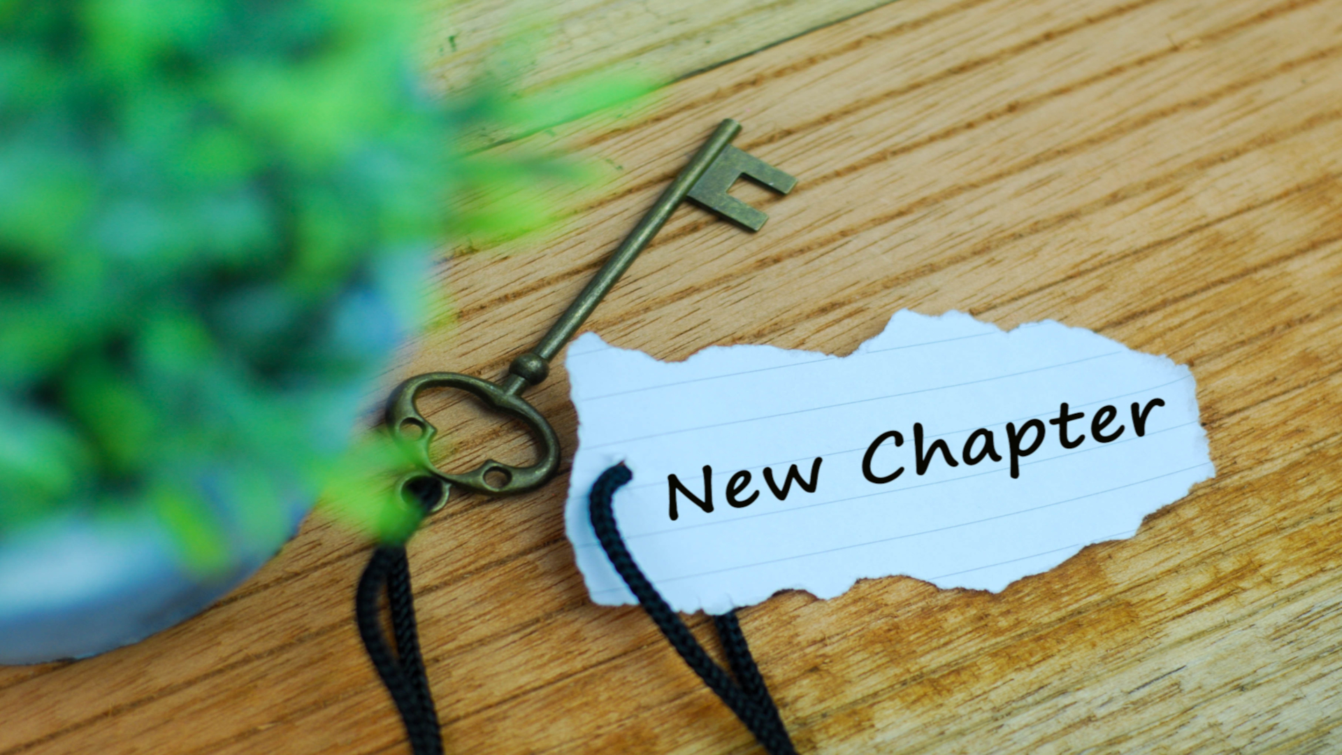 Key,And,Torn,Paper,With,Text,New,Chapter,On,Wooden